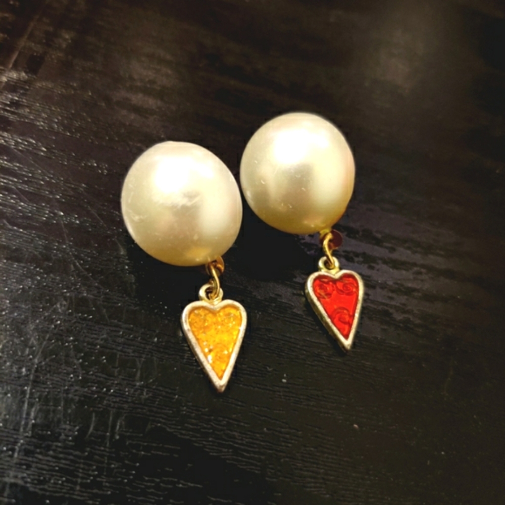 NWT Pearl Drop Dangle Stud Heart Red Yellow Gold